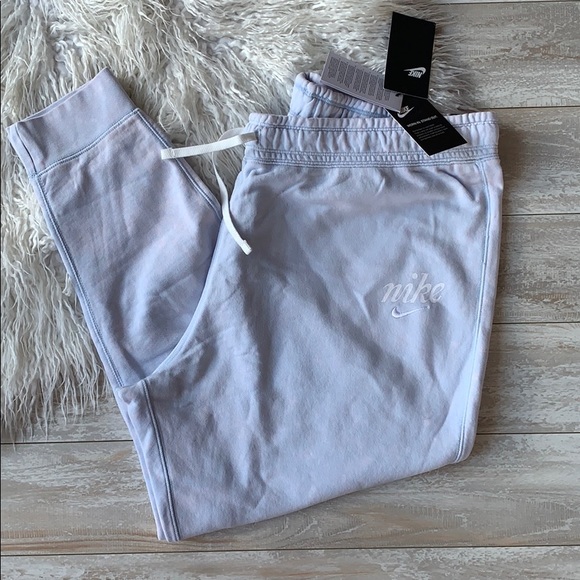 NEW Nike NSW sportswear pants - Picture 4 of 7